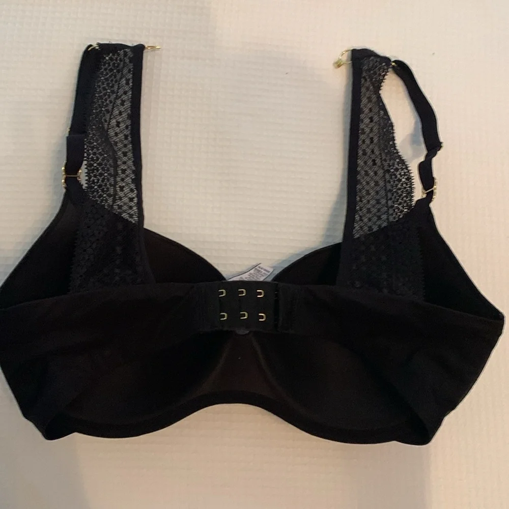 Victoria’s Secret incredible black padded bra worn 2 ways size 32DD - Picture 6 of 7